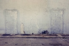 Dos puertas ciegas, de la serie Race Crop Off