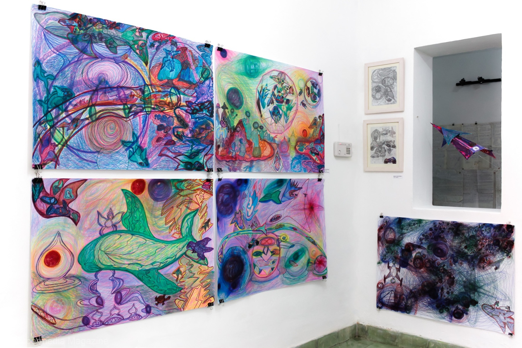 Vista de la exhibición ‘InterestelArt’, que incluye obras del artista Marcos Antonio Guerrero Herrera, Riera Studio, La Habana, 2015.