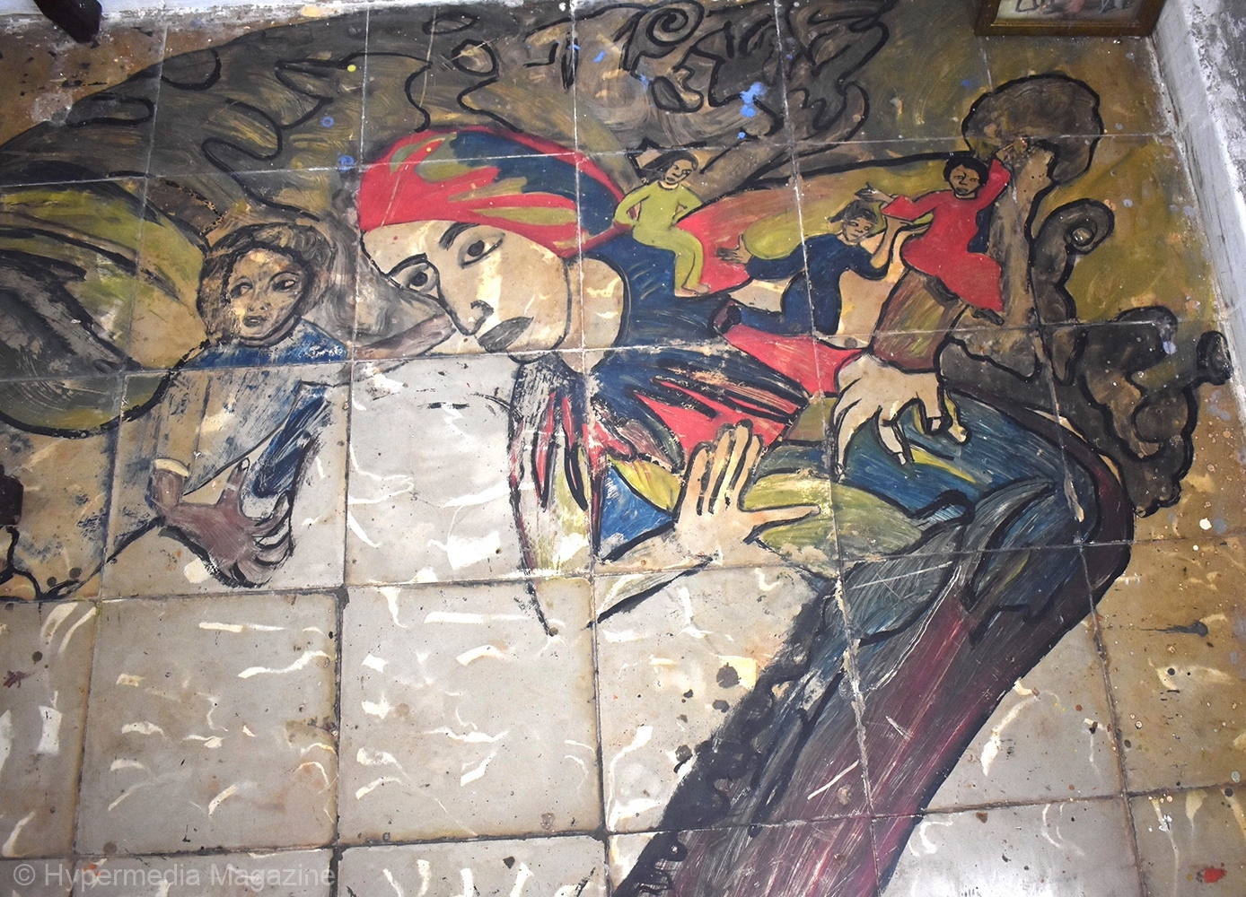 Murales en el suelo. Dolores, Caibarién, 2019.