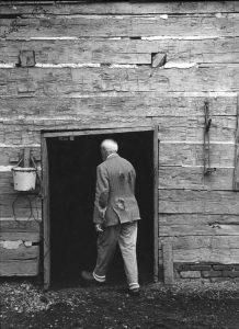 Faulkner en el establo (1961. Fotos: Martin J. Dain.