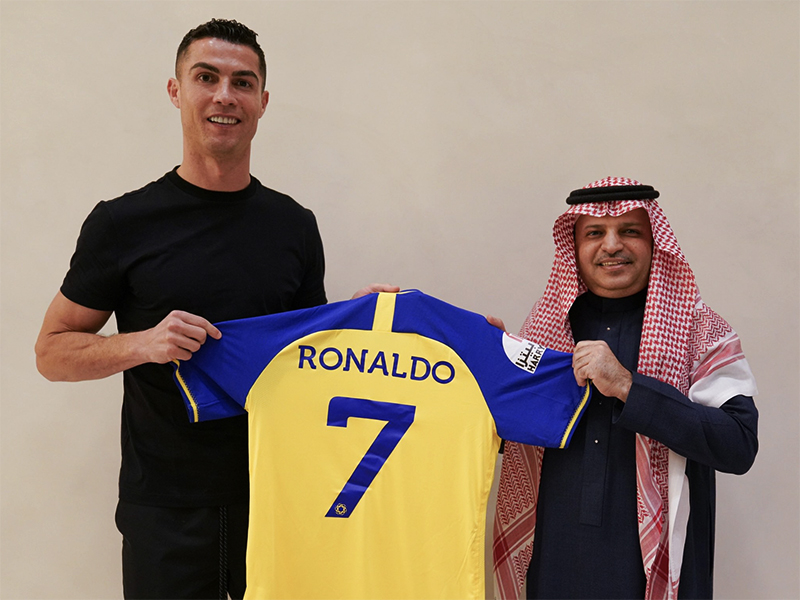 cristiano-ronaldo-marca-tendencia-en-al-nassr-y-le-envia-recado-a-messi