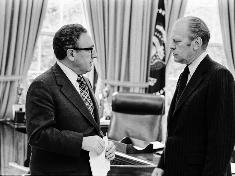 henry-kissinger-guerra-fria-union-sovietica-cuba-china-angola-estados-unidos