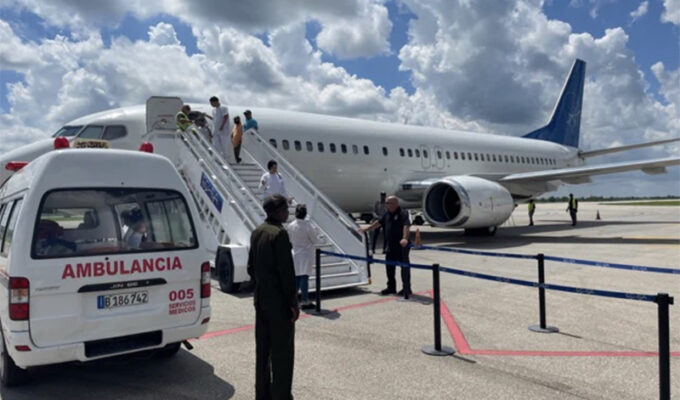 estados-unidos-deporta-a-35-cubanos-en-el-sexto-vuelo-del-2023