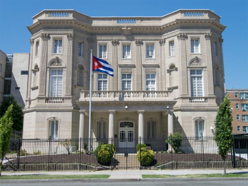 embajada-cuba-washington-blanco-ataque-cocteles-molotov
