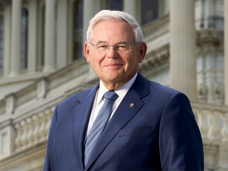 el-senador-bob-menendez-responde-a-las-acusaciones-de-soborno