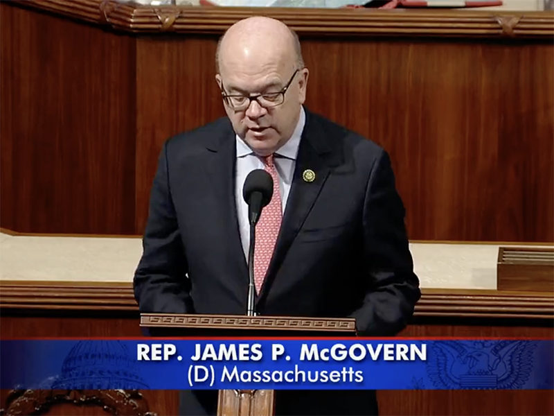 el-representante-jim-mcgovern-insta-a-biden-a-reconsiderar-las-politicas-hacia-cuba