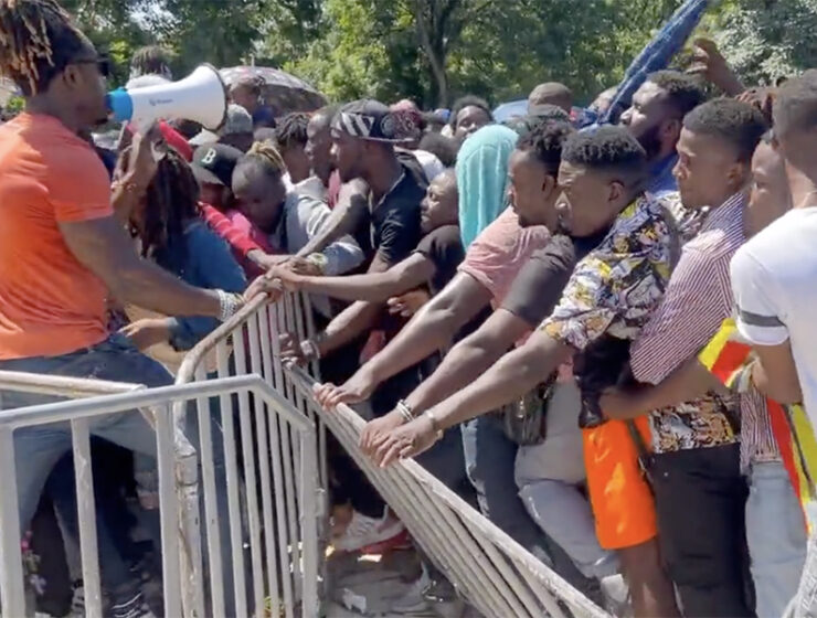 cientos-de-migrantes-haitianos-llegan-a-chiapas-mexico-video