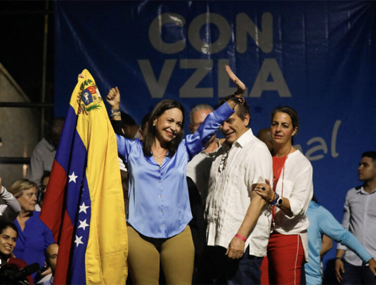 La candidata opositora venezolana, que una vez confrontó directamente a Hugo Chávez, surge como una figura renovadora y prometedora para las elecciones de 2024.