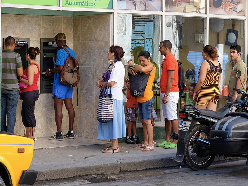 rusia-anuncia-que-las-tarjetas-mir-ya-funcionan-en-cuba