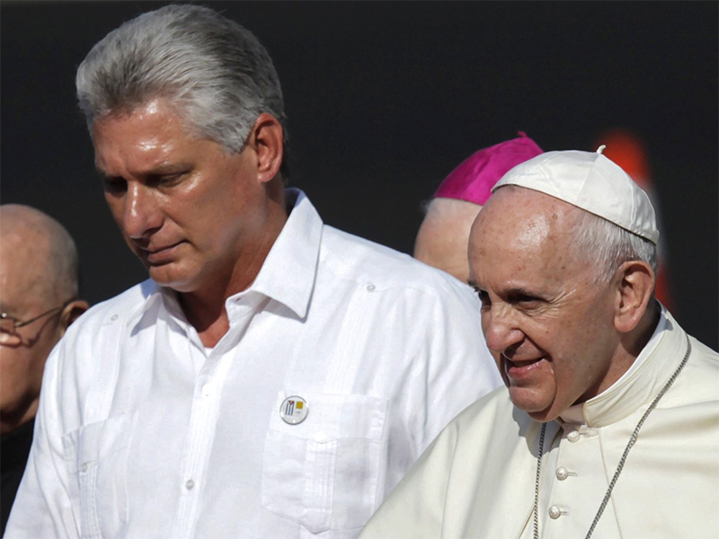 obispos-cubanos-el-pais-esta-en-medio-de-la-noche