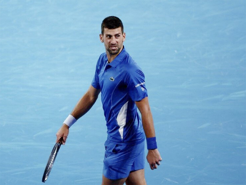 djokovic-se-enfrenta-a-un-aficionado-en-la-segunda-ronda-del-open-de-australia