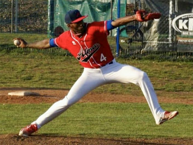 de-estrella-del-beisbol-cubano-a-aparcacoches-en-monterrey