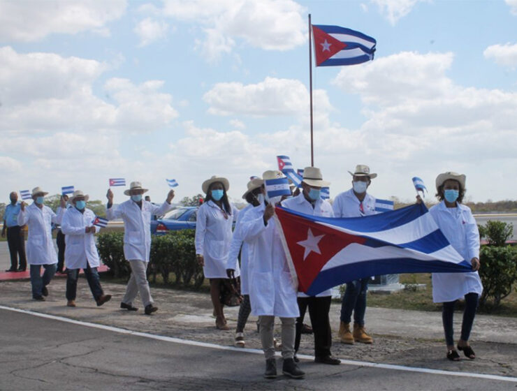 colegio-medico-de-honduras-cuestiona-el-alto-coste-de-los-medicos-cubanos