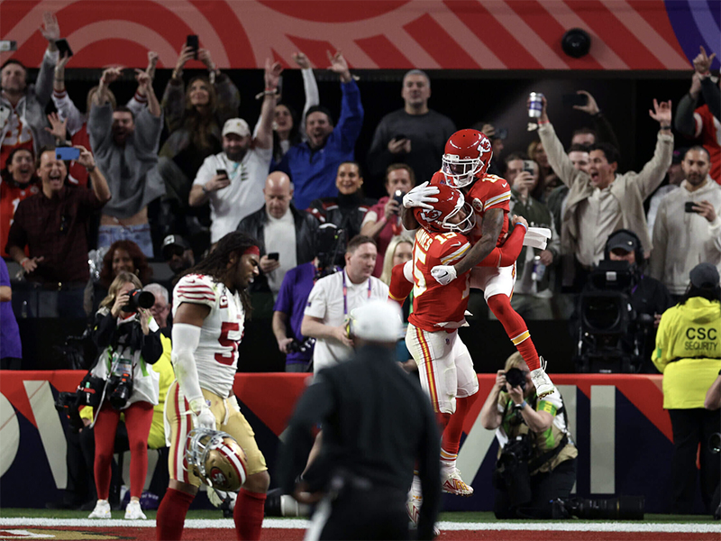 los-chiefs-vencen-a-los-49ers-en-la-prorroga-de-la-super-bowl