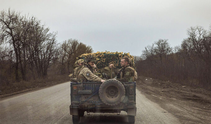 asedio-en-el-este-de-ucrania-la-defensa-de-kiev-disminuye-a-medida-que-las-fuerzas-rusas-ganan-terreno