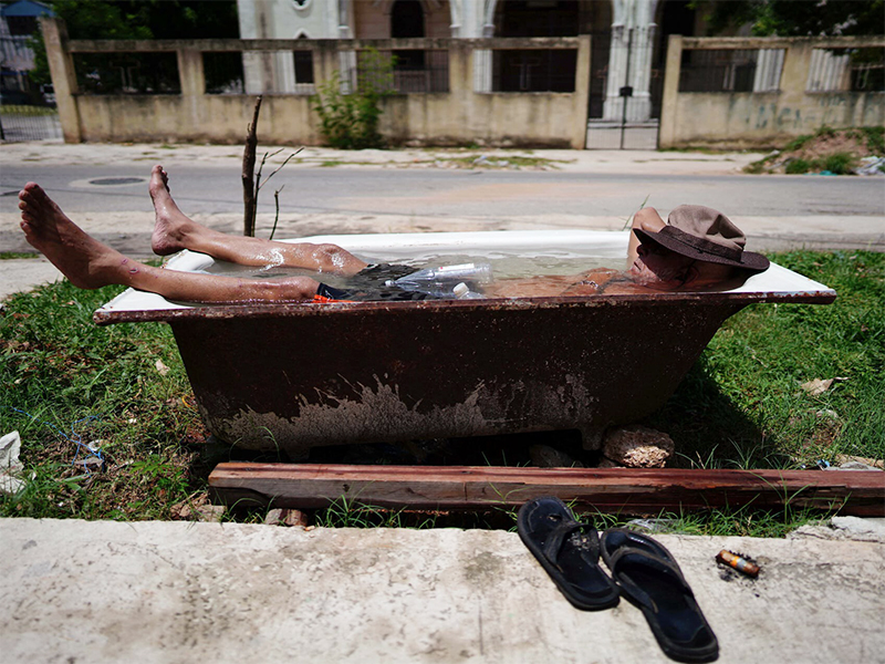 calor-huracanes-y-apagones-los-cubanos-se-preparan-para-un-largo-verano-tras-un-mayo-abrasador