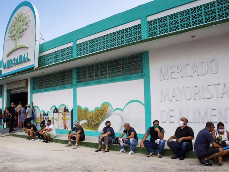 por-que-estados-unidos-abrio-la-banca-al-sector-privado-cubano