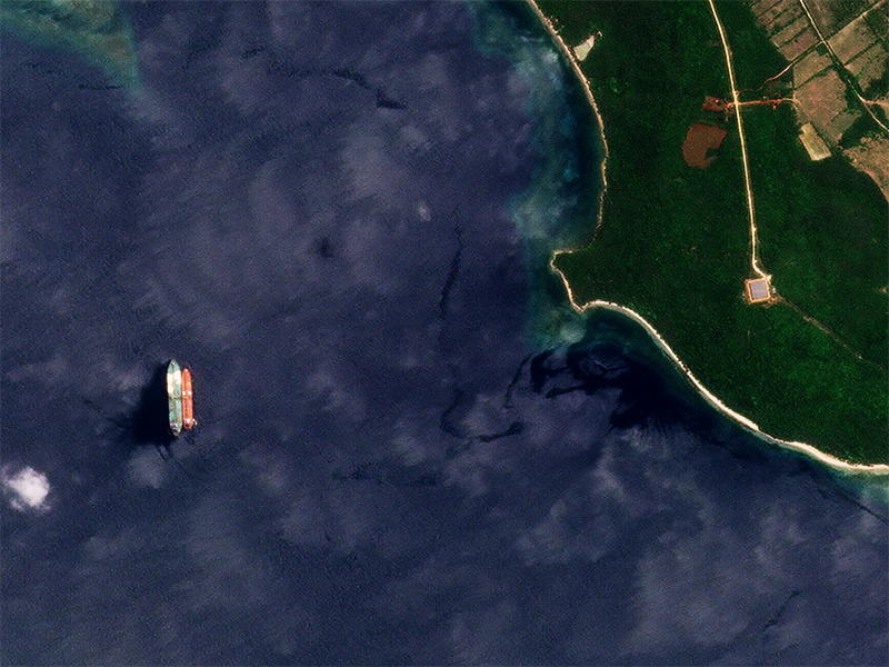 venezuela-recurre-a-una-flota-fantasma-para-suministrar-petroleo-a-su-aliado-cuba
