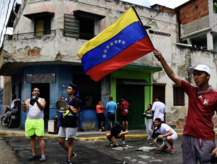 venezuela-auge-y-caida-de-un-petroestado