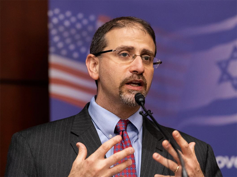 como-podria-escalar-la-guerra-entre-iran-e-israel-una-conversacion-con-daniel-b-shapiro
