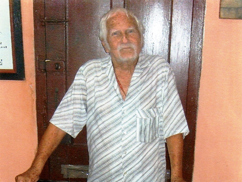 jorge-camacho-representaciones-surrealistas-en-el-paleoarte