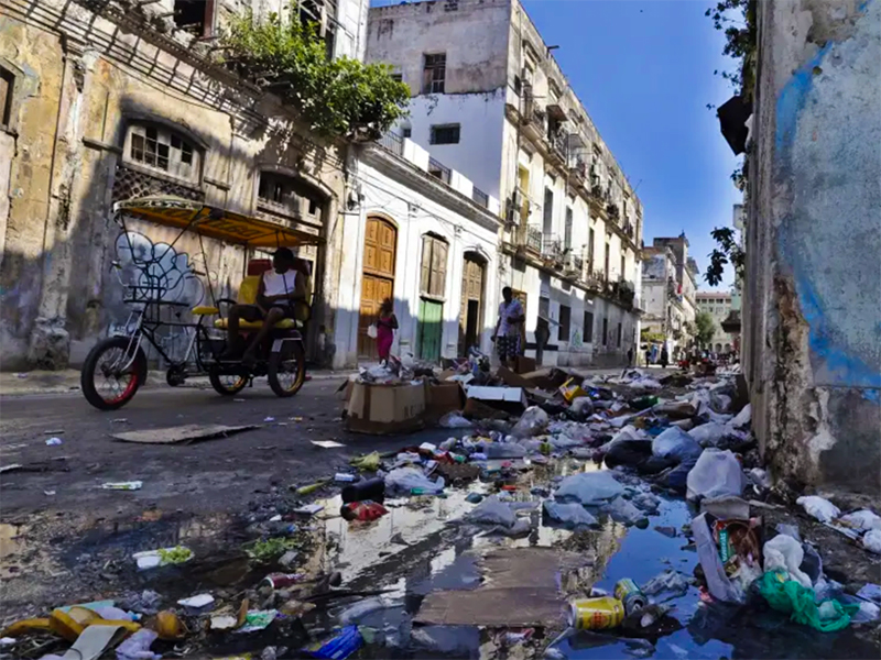 en-las-canteras-de-san-lazaro-la-espiral-de-la-opcion-cero