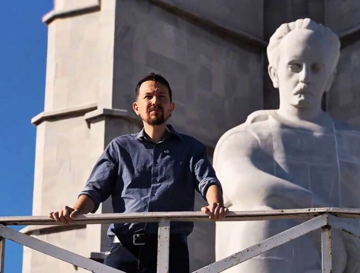 pablo-en-la-plaza-epistola-a-los-cubanos