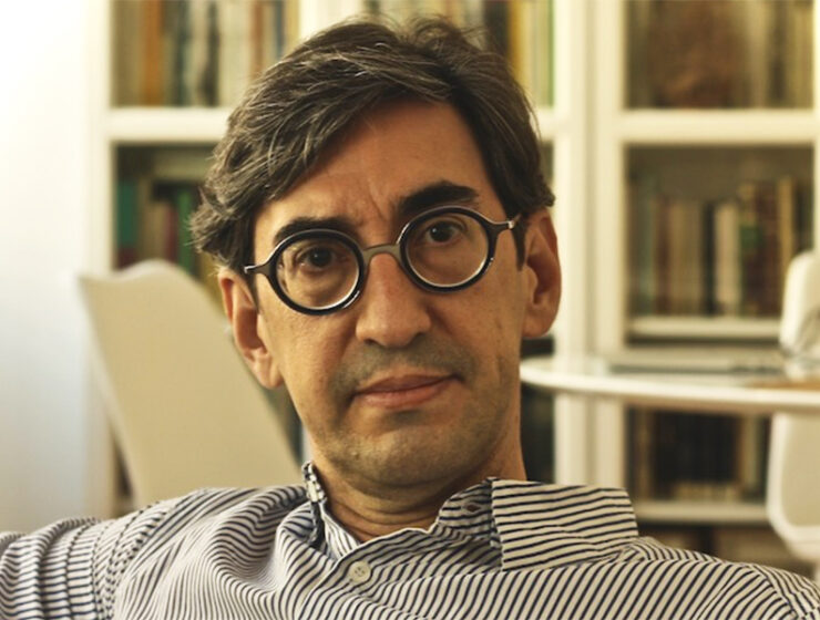 ernesto-hernandez-busto-hacer-una-biografia-implica-entender-ese-asombro-que-somos