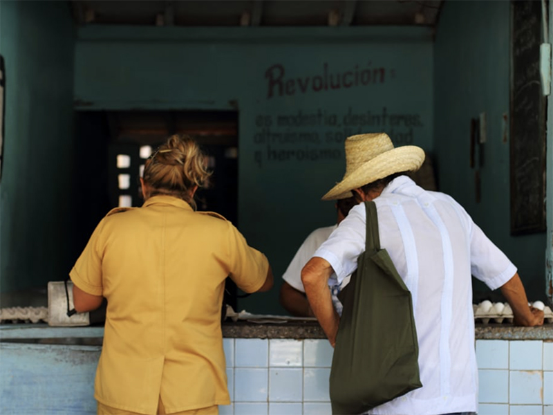 el-hambre-se-condena-por-consenso-a-los-responsables-no