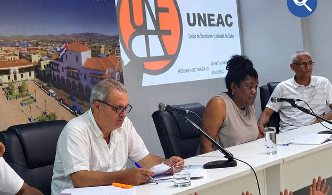 participacion-de-vitrina-debates-orquestados-y-la-disputa-por-la-representacion-cultural-en-cuba